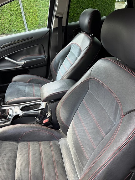 Ford Mondeo 8 of 9