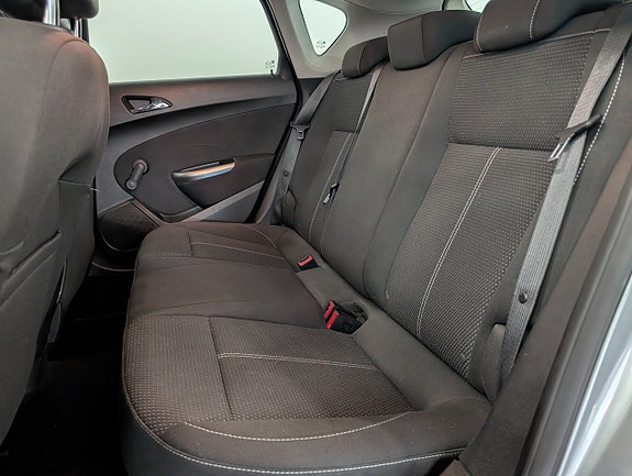 Opel Astra 7 of 16