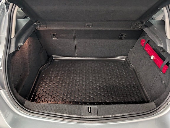 Opel Astra 6 of 16