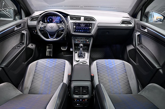 Volkswagen Tiguan 17 of 29
