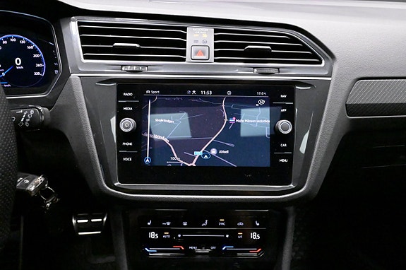 Volkswagen Tiguan 28 of 29