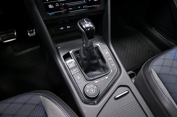 Volkswagen Tiguan 24 of 29
