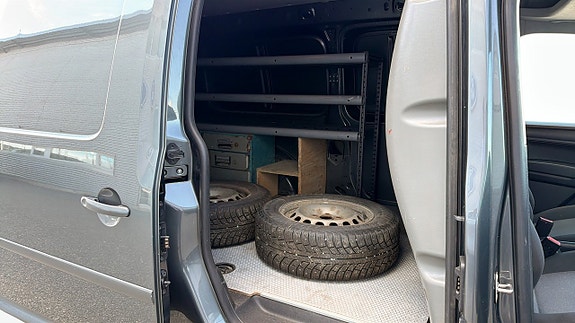 Volkswagen Caddy Maxi 5 of 11