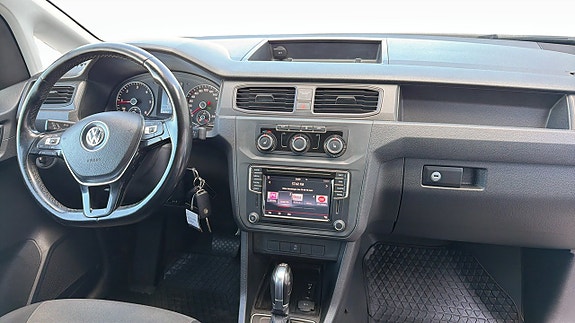 Volkswagen Caddy Maxi 4 of 11