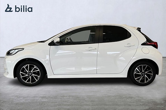 Toyota Yaris 3 of 21