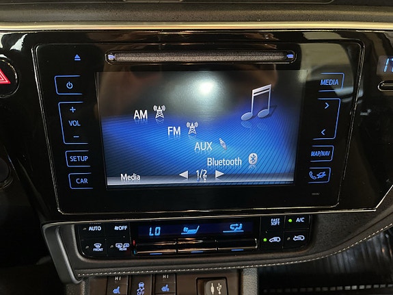 Toyota Auris 19 of 25