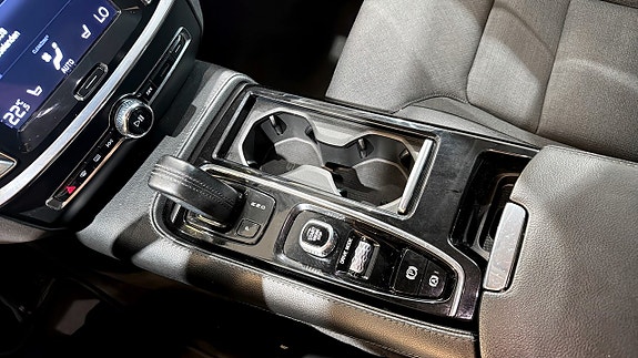 Volvo V60 16 of 23