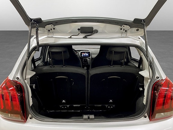 Peugeot 108 17 of 18