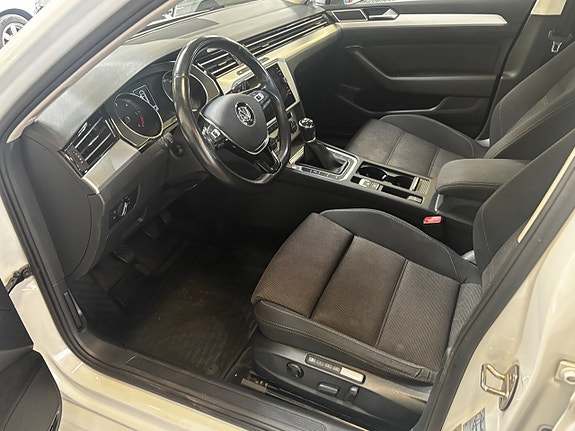 Volkswagen Passat 6 of 7