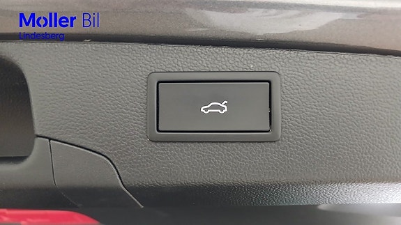 Volkswagen Passat 14 of 27