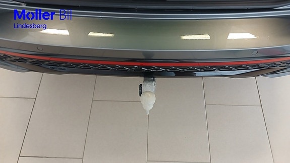 Volkswagen Passat 13 of 27