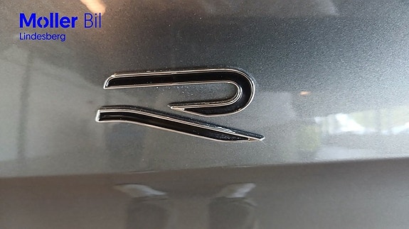 Volkswagen Passat 21 of 27
