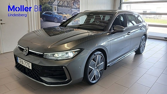 Volkswagen Passat 23 of 27