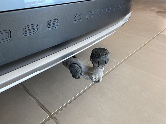 Volvo V90 Cross Country 11 of 15