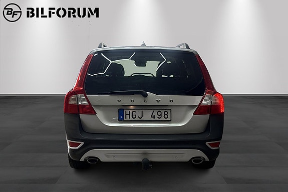Volvo XC70 6 of 19