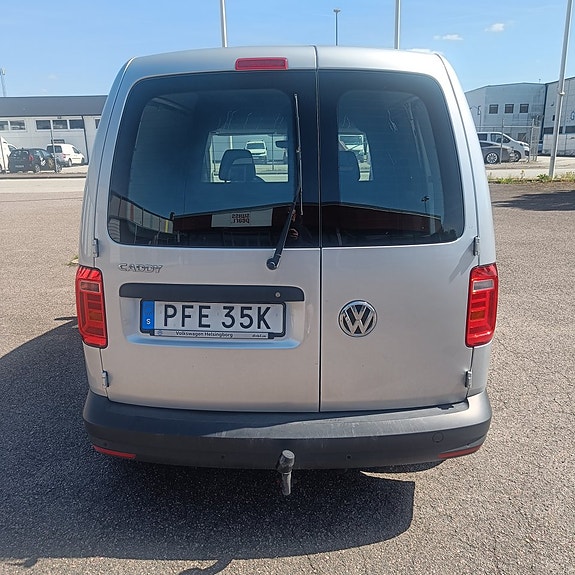 Volkswagen Caddy 6 of 11