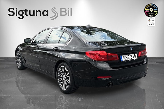 BMW 530e 3 of 22