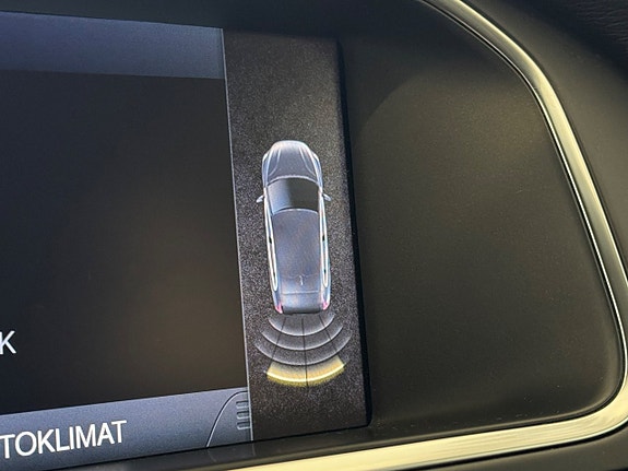Volvo V40 17 of 24