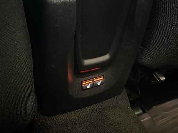 Volvo V40 21 of 24