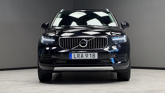 Volvo XC40 18 of 18