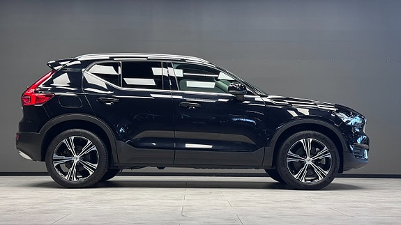 Volvo XC40 5 of 18