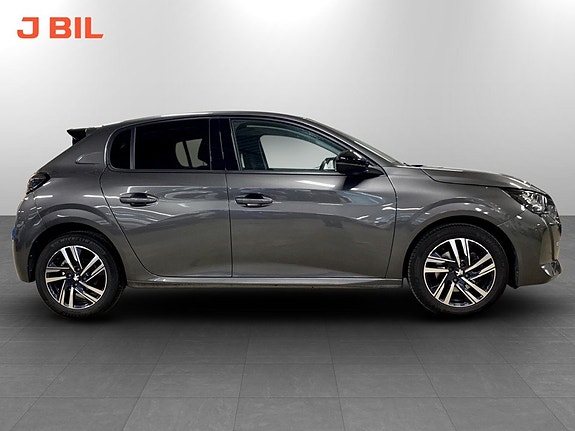 Peugeot 208 15 of 17