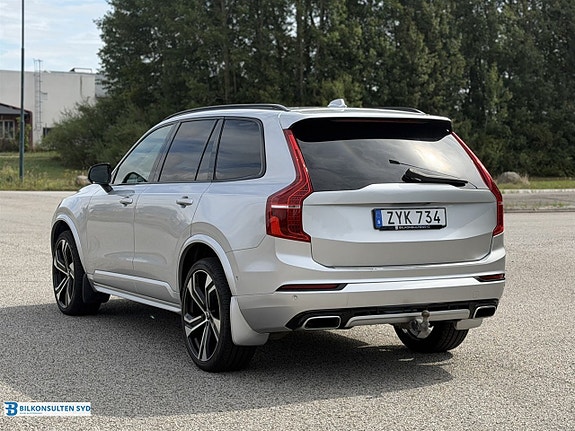 Volvo XC90 25 of 27