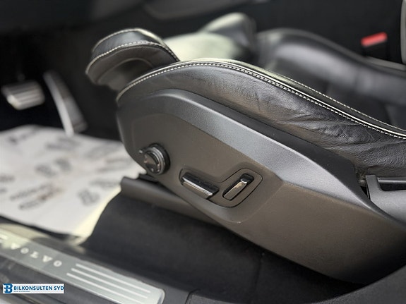 Volvo XC90 20 of 27