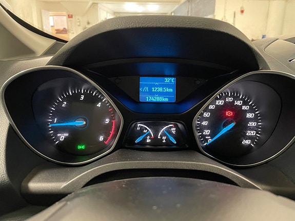 Ford C-Max 20 of 26
