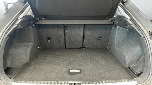 Audi Q3 12 of 12