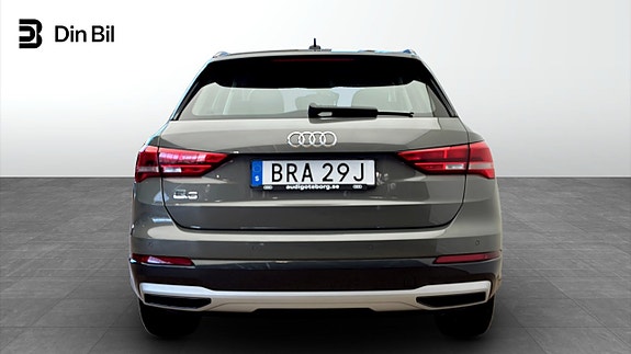 Audi Q3 5 of 12