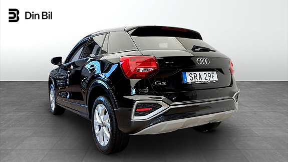 Audi Q2 3 of 12