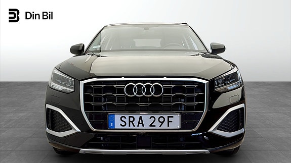 Audi Q2 4 of 12