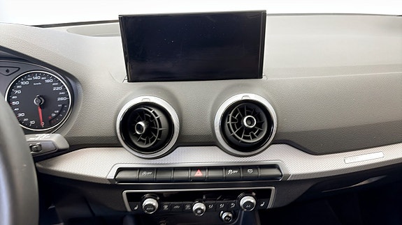 Audi Q2 9 of 12