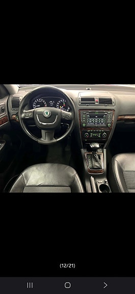 Skoda Octavia 11 of 17