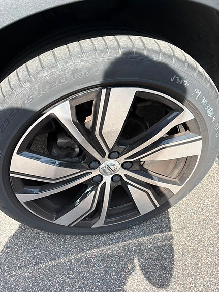 Volvo XC40 10 of 10