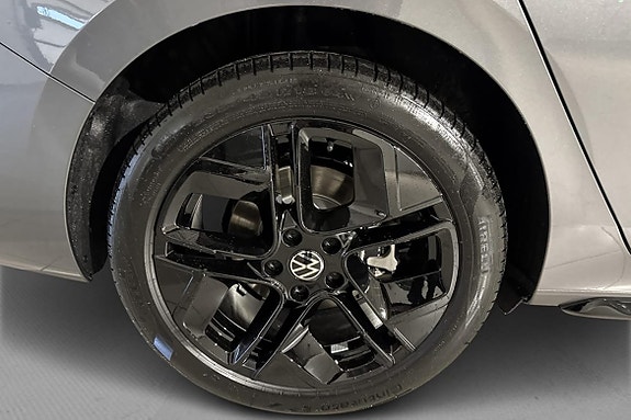 Volkswagen Passat 8 of 8