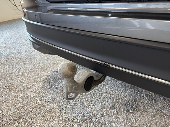 Volkswagen Passat 12 of 14