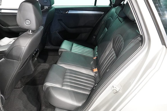 Skoda Superb 6 of 13