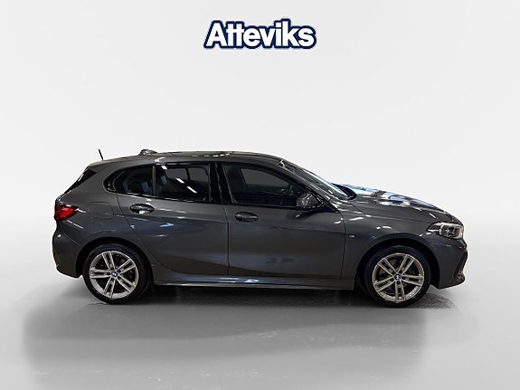 BMW 118i 2 of 15