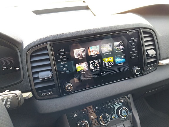 Skoda Karoq 18 of 24