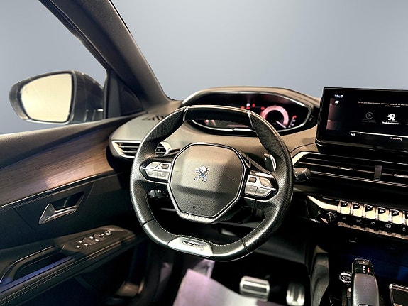 Peugeot 3008 8 of 12