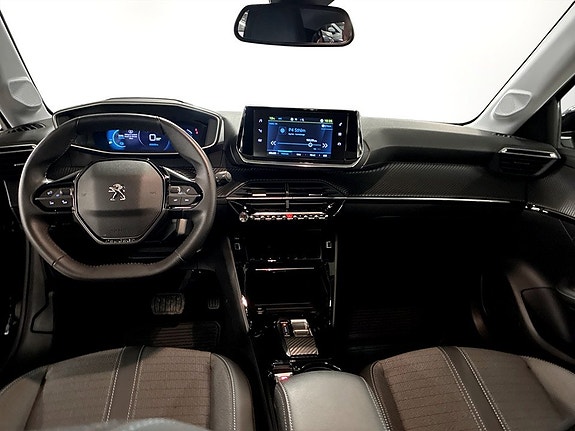 Peugeot e-208 6 of 15