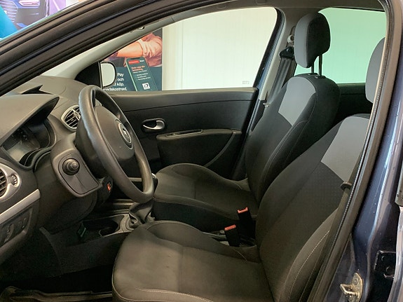 Renault Clio 6 of 12