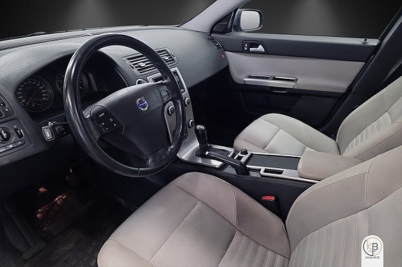 Volvo V50 7 of 11
