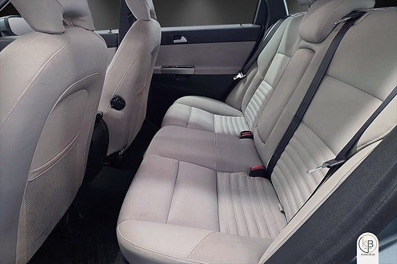 Volvo V50 8 of 11