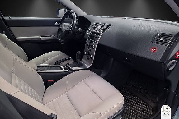 Volvo V50 10 of 11