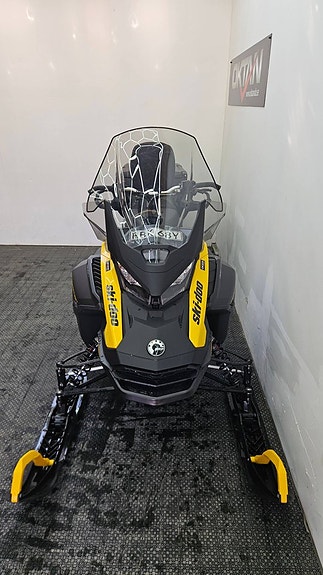 Ski-Doo Expedition SPORT 900 ACE 2 of 6