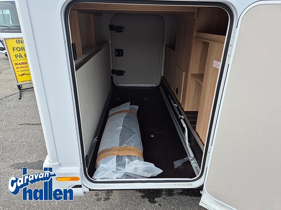 Knaus Sky TI Platinum Selection 700 MEG 8 of 27