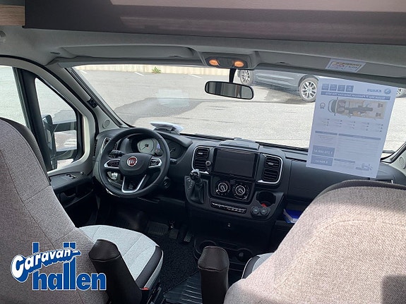 Knaus Sky TI Platinum Selection 700 MEG 13 of 27